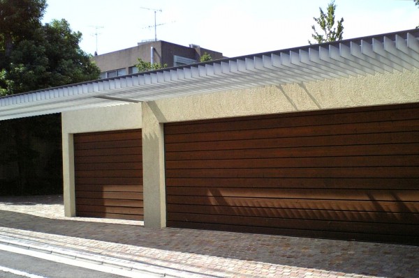 木製ガレージドア ソリッド/東京都目黒区