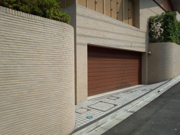 木製ガレージドア ソリッド/千葉県松戸市
